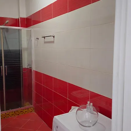 Bosco's Апартаменты Тирана