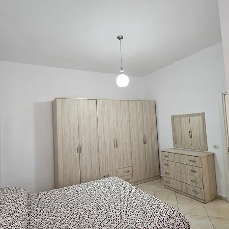 Bosco's * Tirana